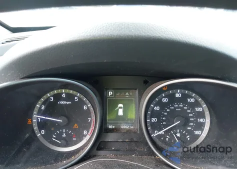 2017 Hyundai Santa Fe Se from USA, damaged, VIN KM8SMDHF0HU209803